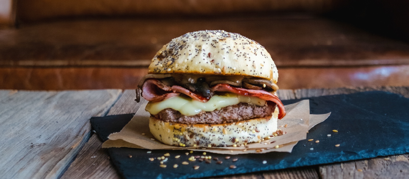 Roadside Authentique Burger